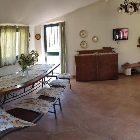 Casa Vacanza Etna Evergreen Villa Piedimonte Etneo Ngoại thất bức ảnh